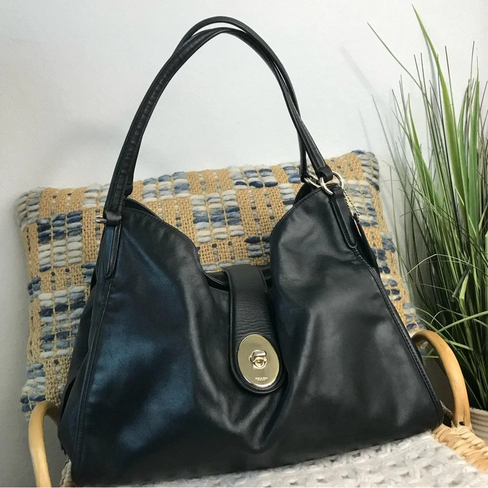 COACH MADISON CARLYLE SMOOTH LEATHER SHOULDER BAG